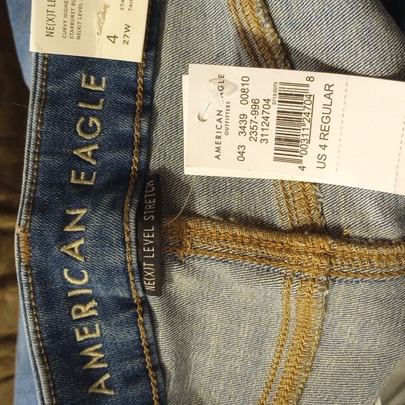 American Eagle Outfitters High Rise Light Blue Jeans - Picture 9 of 10